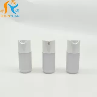 新款30ml塑料petg瓶按压真空瓶乳液精华粉底液瓶包装