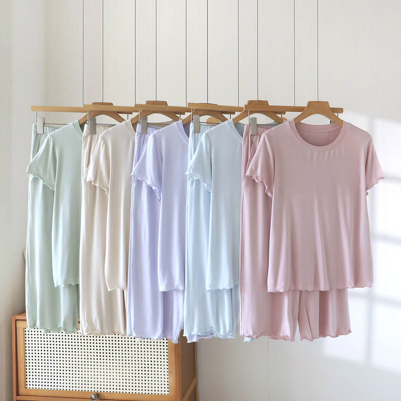 Summer Thin Modal Pajamas for Women, Short-Sleeved Three-Quarter Pants Set, Simple Solid Color Loungewear, Stretchy and Breathable, Plus Size