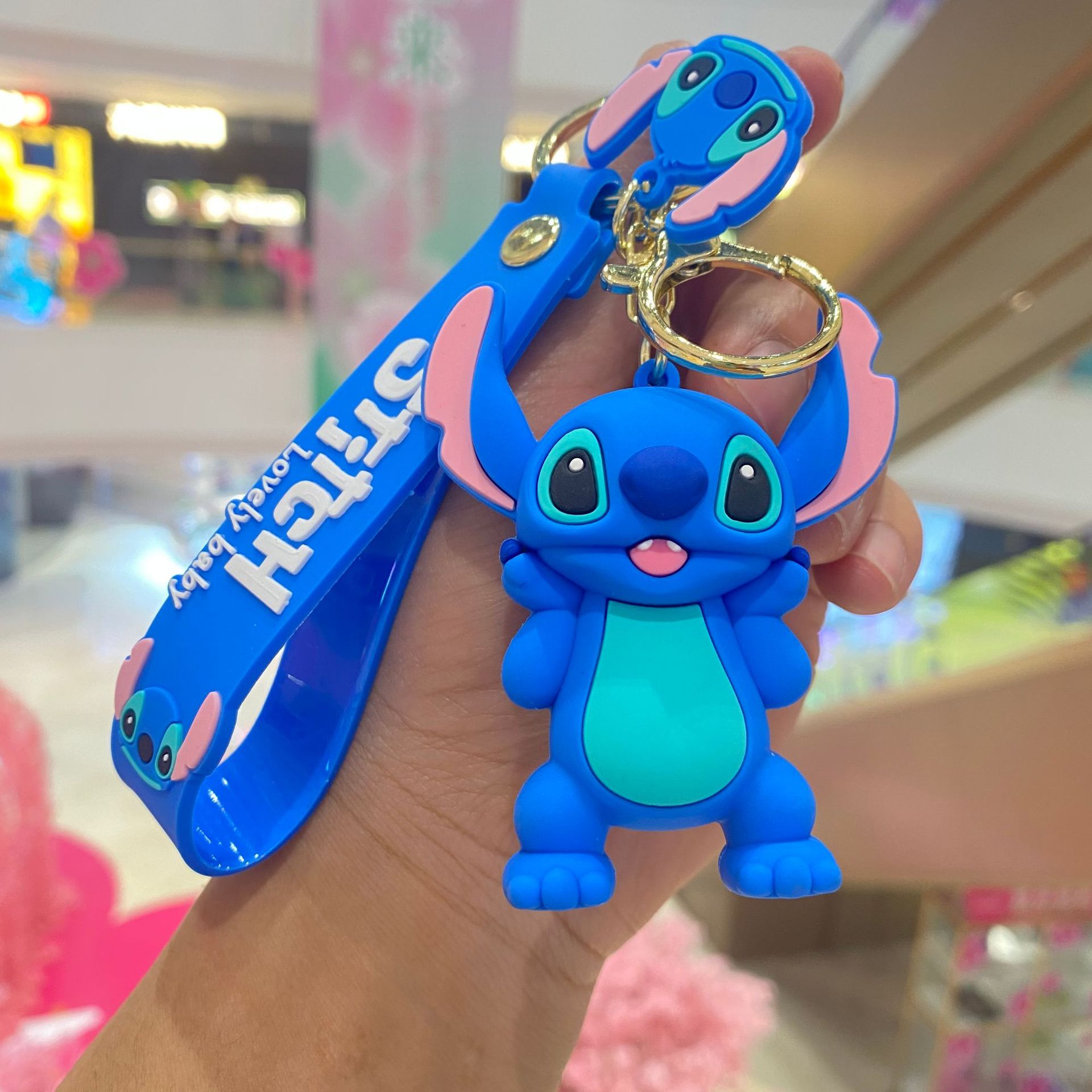 Dibujos Animados puntada llavero lindo muñeca adornos de coche pequeño colgante mochila llavero máquina de la muñeca pequeño regalo