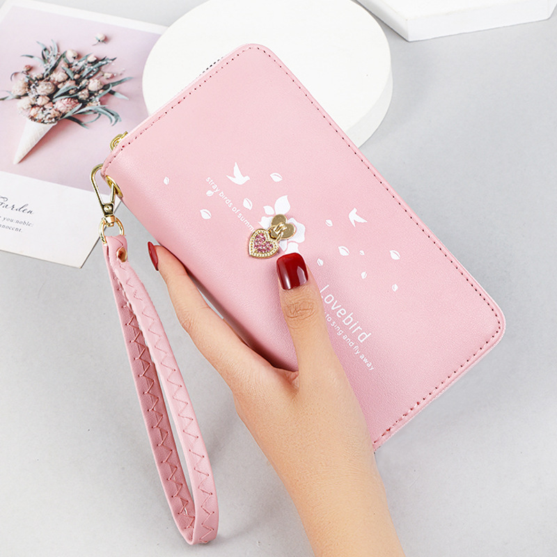 Long Wallet for Women 2025 New Large Capacity Student Mobile Phone Bag for Women Wholesale Heart Printed Wrist Strap Clutch Bag Long Wallet for Women 2025 New Large Capacity Student Mobile Phone Bag for Women Wholesale Heart Printed Wrist Strap Clutch Bag