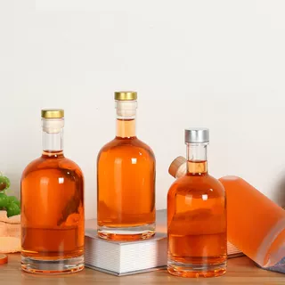 厂家生产透明玻璃酒瓶包装 梅见果酒瓶 外贸出口伏特加洋酒瓶子