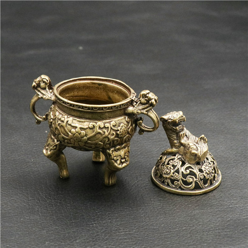 Brass old Amitabha sandalwood incense burner home furnishings antique antique collection small copperware street stall wholesale