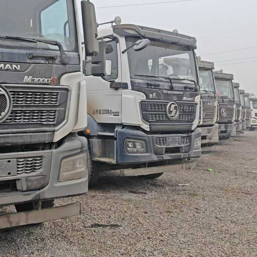 Автобетоносмеситель Shaanxi Auto Delong M3000S 12м3 (8x4)