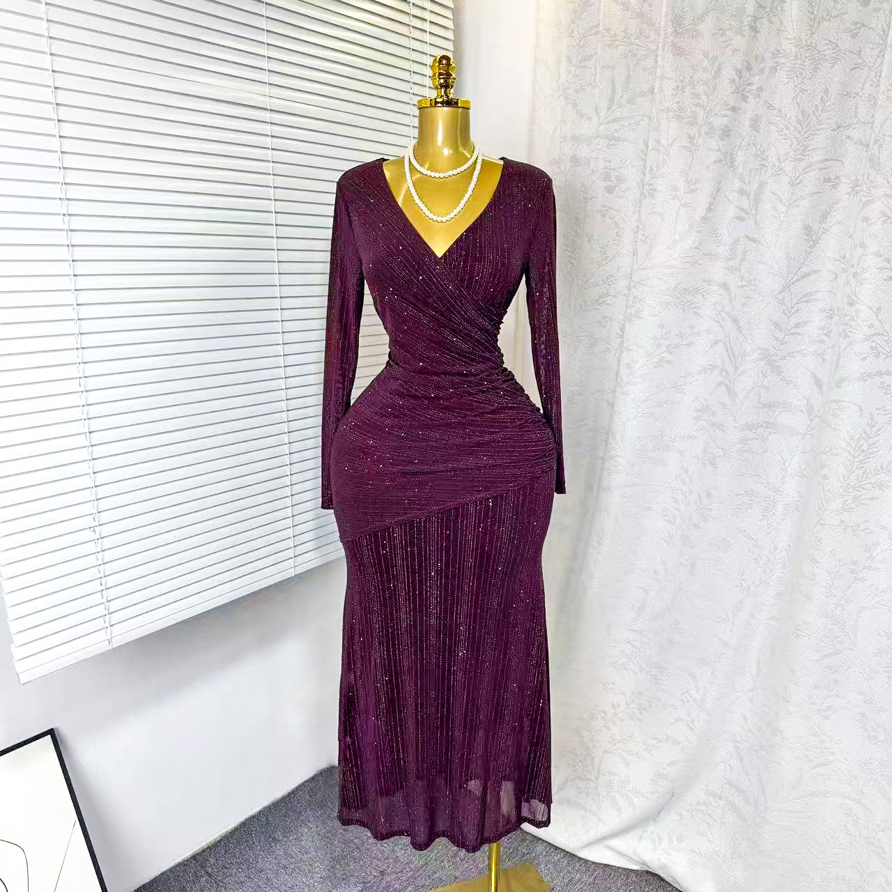 外贸秋季新款性感交叉V领长袖修身弹力网纱烫钻连衣裙女优雅礼服