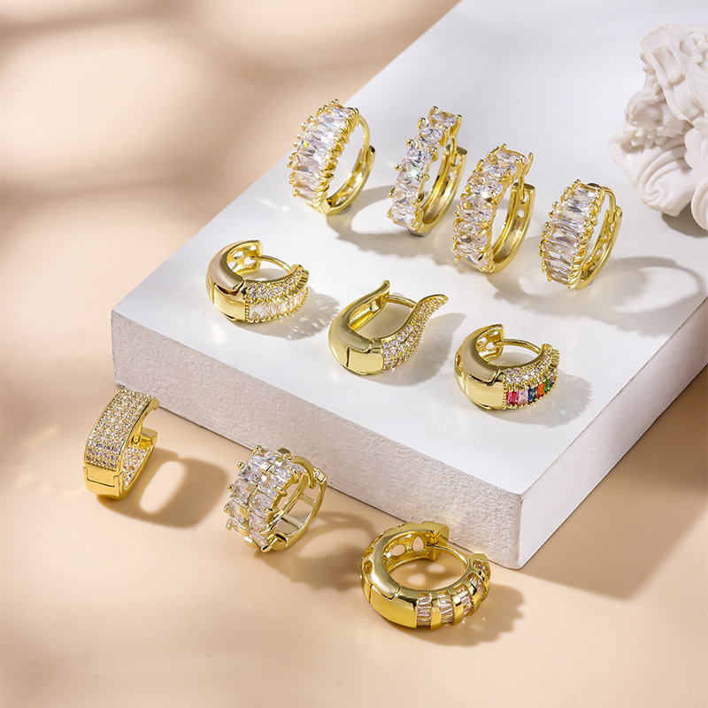 Fashion Geometric Metal Inlay Zircon Womenu0027S Ear Studs 1 Piece