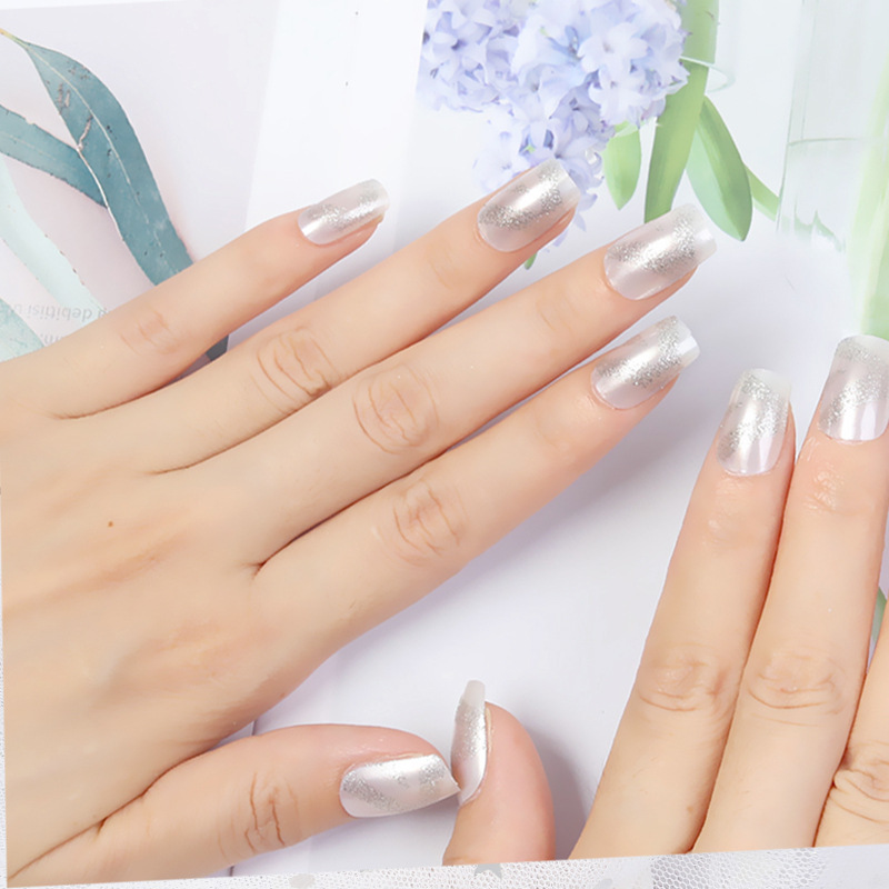 Polvo de brillo plateado de manicure para usar estilo de moda brillante y fino, uñas de cabeza plana larga, 24 piezas de parche de uñas falsas terminadas image 4