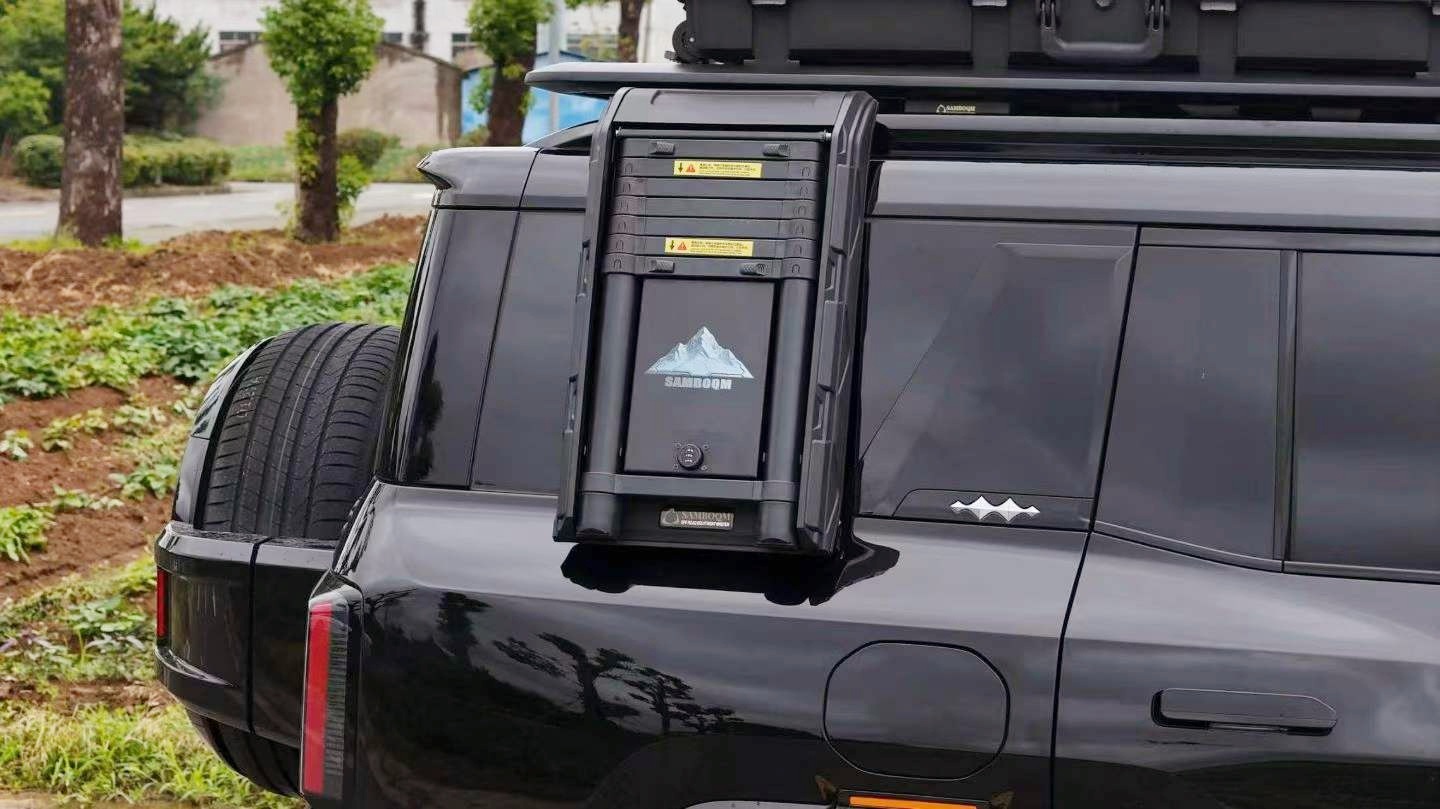 Equation Leopard 8 Roof Rack, Roof Box, Climbing Ladder, Original Outdoor Off-Road Vehicle Modified Roof Platform