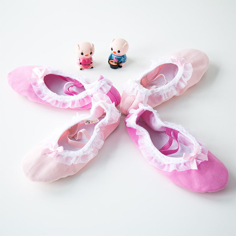 Girls' Red Dance Shoes, Women's Soft-Soled Ballet Shoes, Elastic Cat Claw Shoes, Practice Shoes, Performance Dance Shoes Wholesale