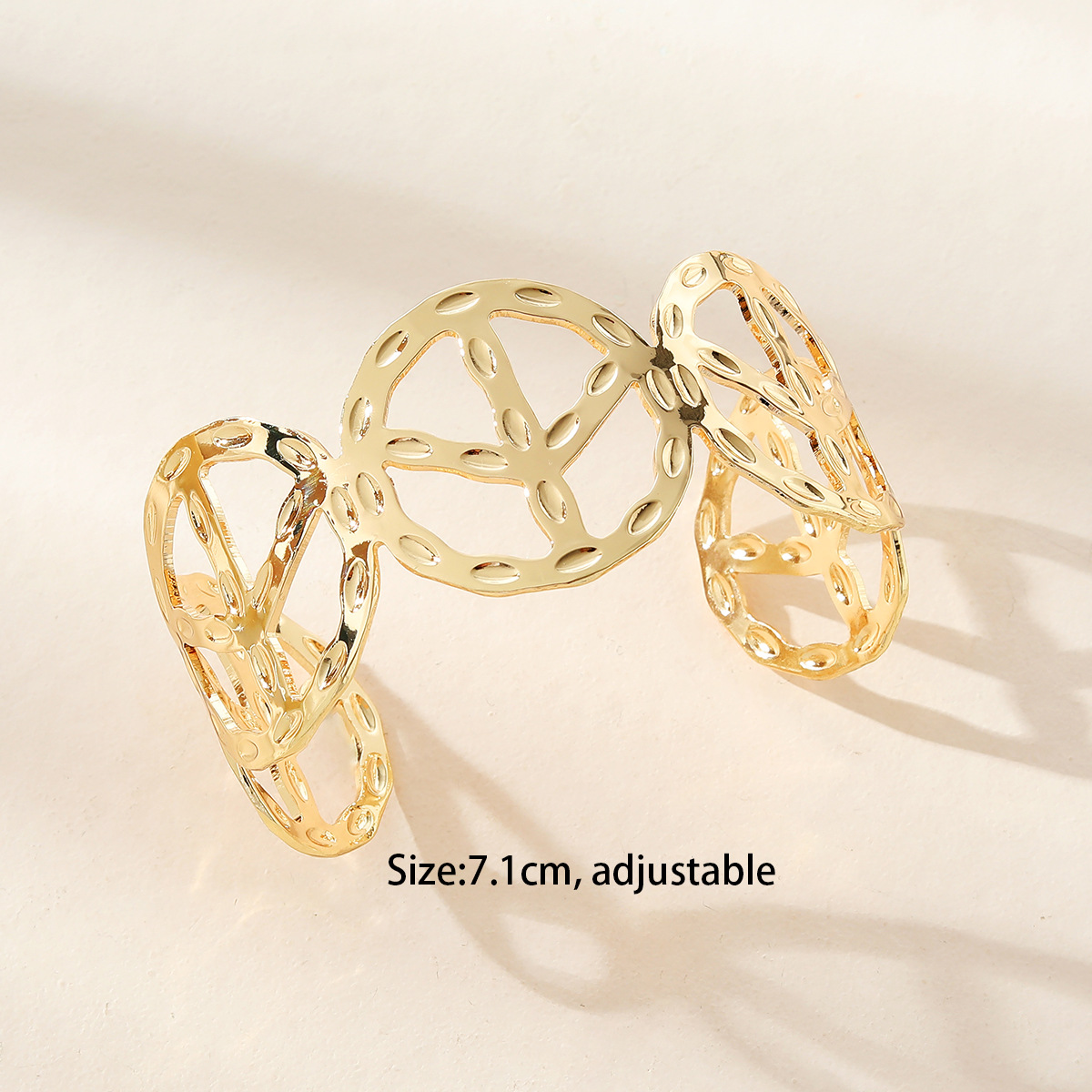 Fashion Geometric Metal Bangle