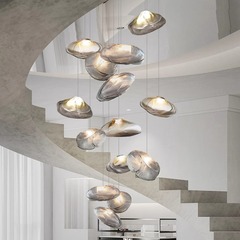複式の階段のシャンデリアのデザイナーのガラスの雲の長い線のシャンデリアのloftは空のマンションの別荘の客間のレストランの明かりを選びます。