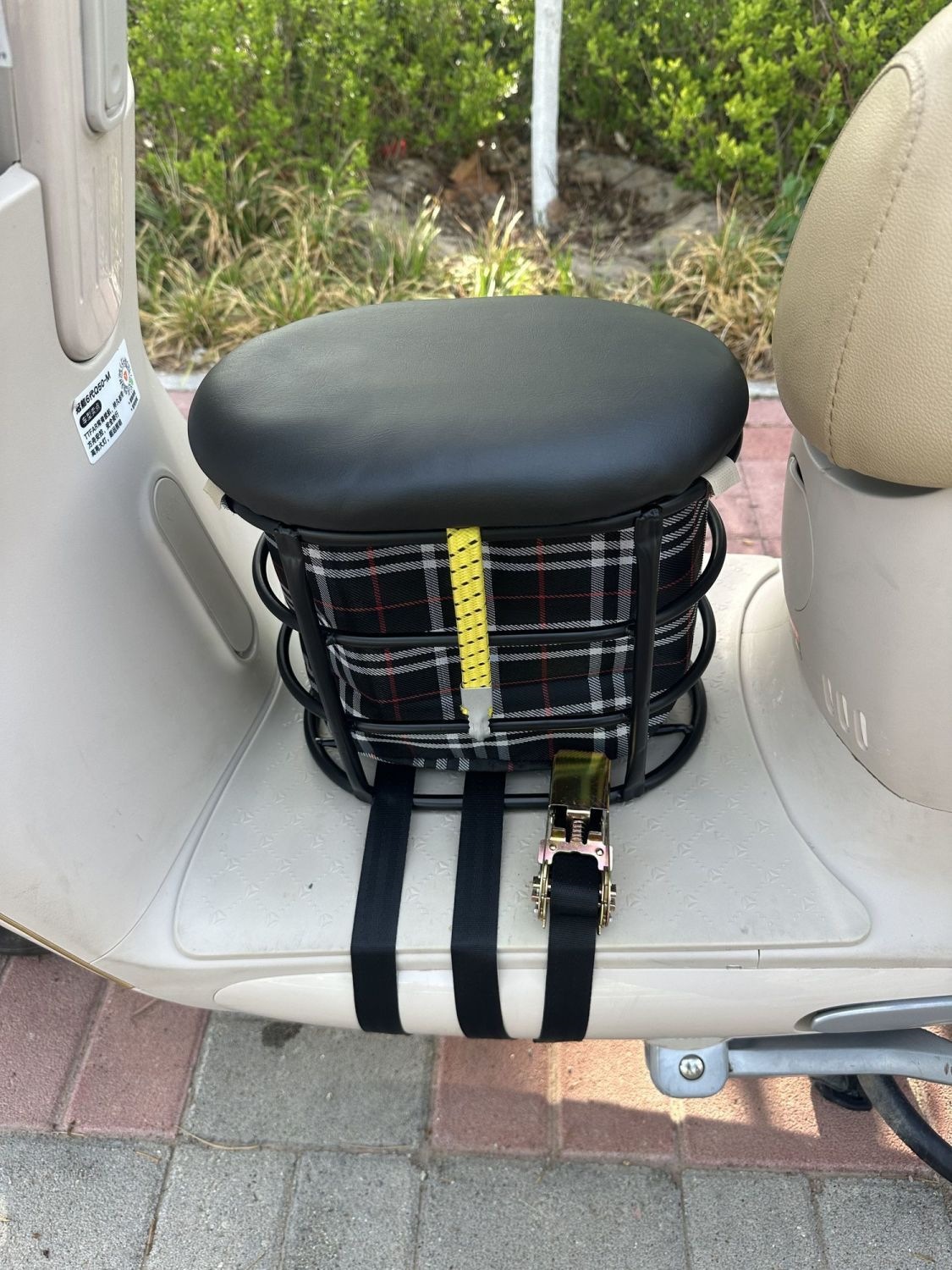 Electric Vehicle Child Seat, Child Storage Seat, Baby Seat, Armrest Folding Seat, Storage Basket, Children's Y90