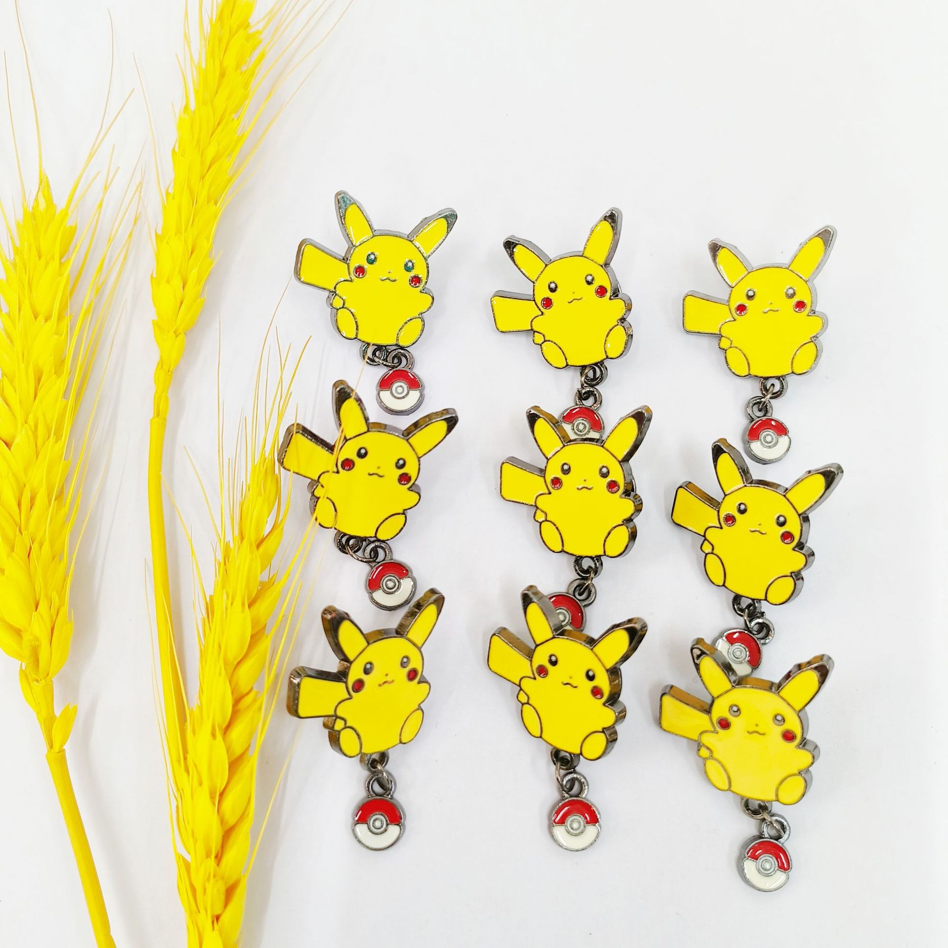 合金日系动漫卡通皮卡丘 胸针 可爱卡通金属徽章宠物小精灵别针领详情5