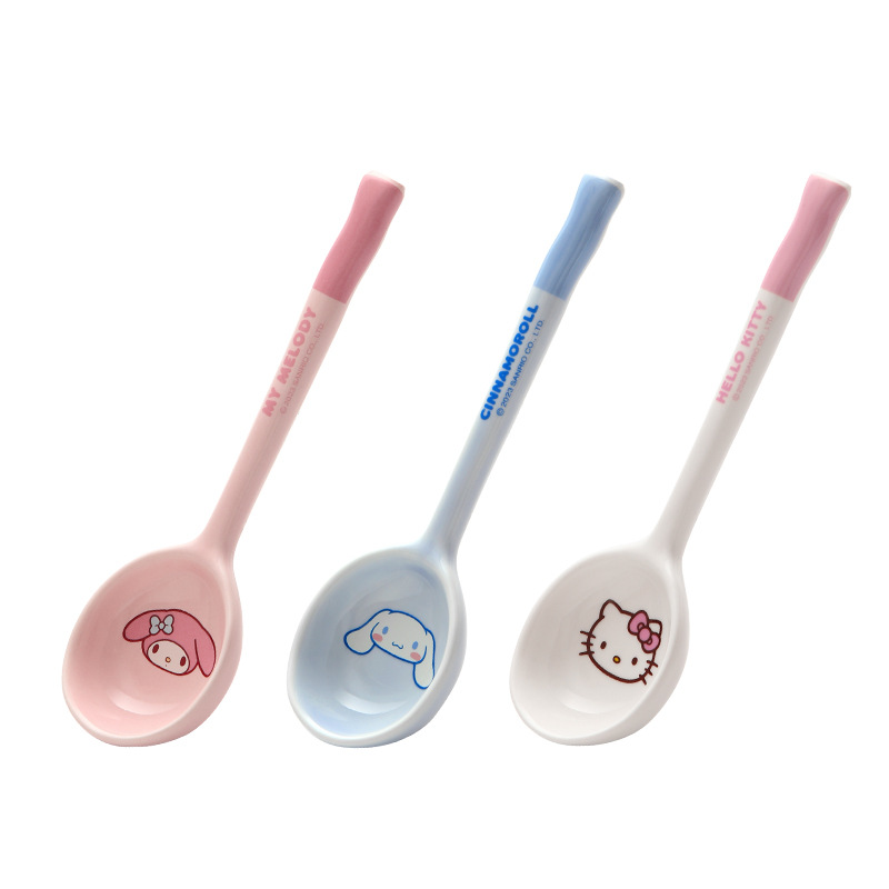 Cuchara de cerámica estilo japonés Sanrio para sopa y comida, linda y estéticamente agradable, especialmente diseñada para niños, hermosa cuchara pequeña, producto original M.