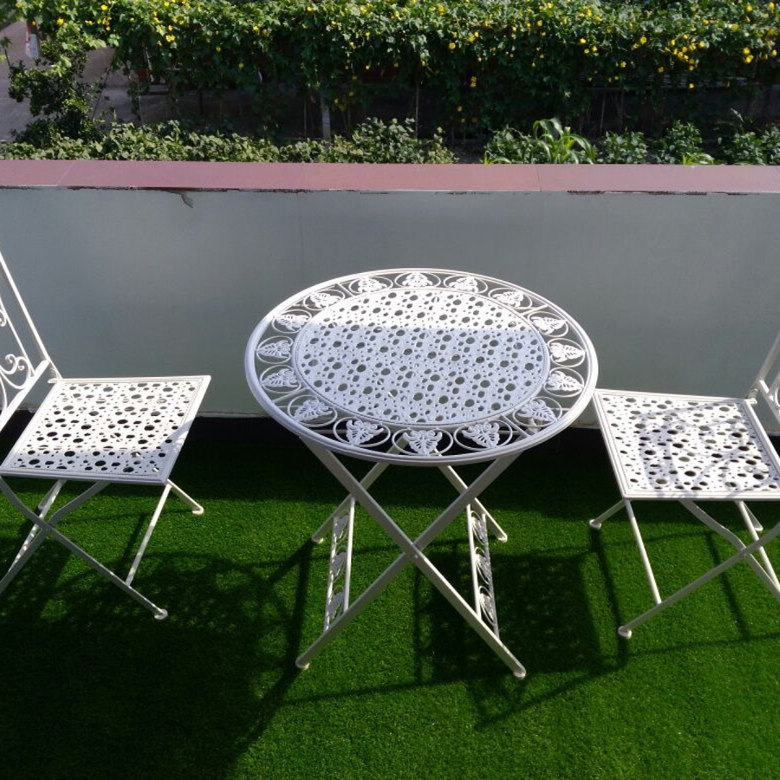 Folding Iron Art Colorful Table and Chair Set, Three-Piece Set for Balcony, Creative Milk Tea Shop Coffee Chair, Flower Stand, Foldable Folding Iron Art Colorful Table and Chair Set, Three-Piece Set for Balcony, Creative Milk Tea Shop Coffee Chair, Flower Stand, Foldable