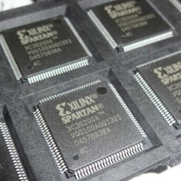 XC3S200A-4VQG100C LQFP100 嵌入式芯片赛灵斯原盘原包装现货