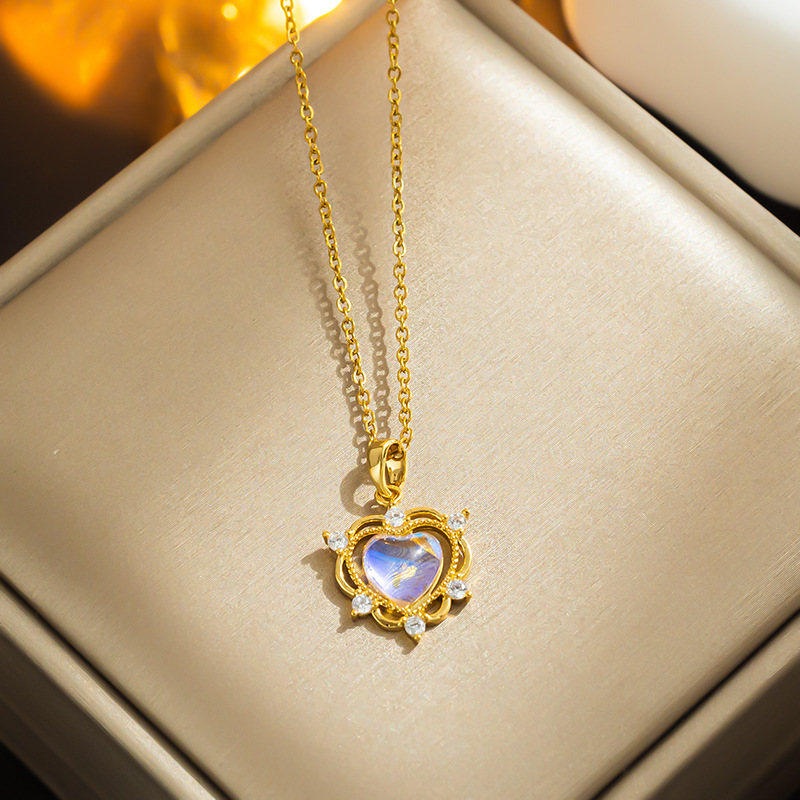 Daily Occasion Titanium Steel Material Wholesale Jewelry Elegant Heart Shape Titanium Steel Artificial Crystal Inlay Stainless Steel Necklaces