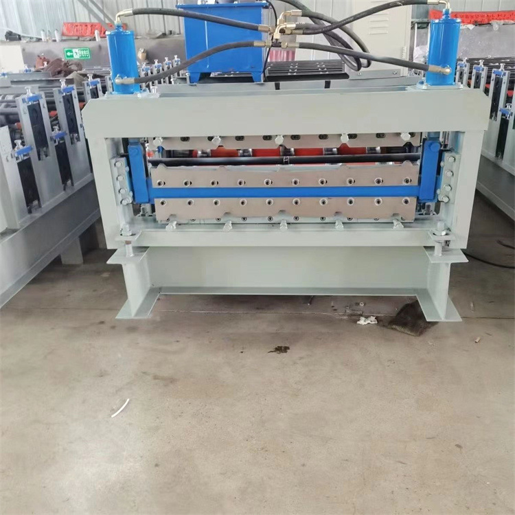 Fabricante de prensas de azulejos de acero de color suministrado directamente prensas de azulejos de acero de color prensas automáticas de azulejos de acero de acero de color