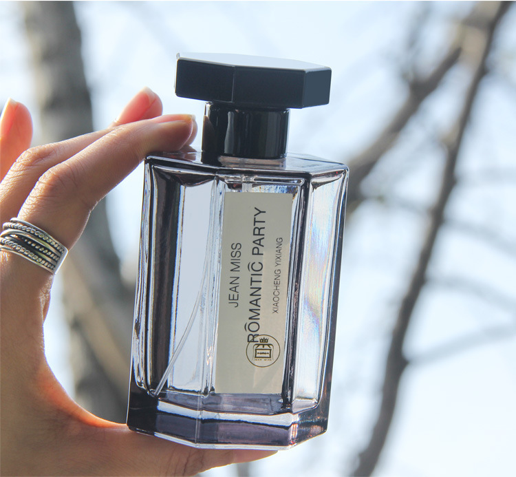 Neues Parfüm Yi Xiang A Small Town The Road to Hell Herren- und Damenparfüm Berliner Studentinnenfruchtiger Duft Langlebiges Eau de Toilette 100 ml_voghion.com