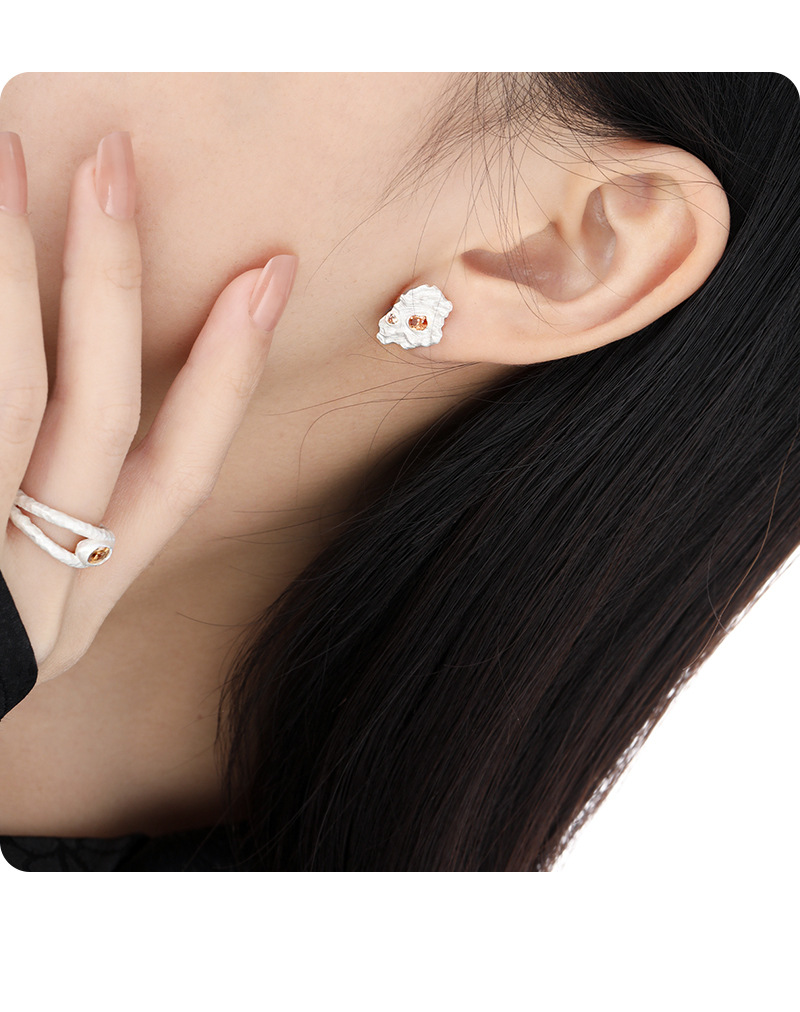 1 Pair Simple Style Classic Style Solid Color Inlay Sterling Silver Rhinestones Ear Studs display picture 2