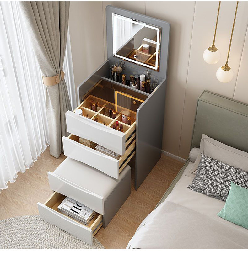 Mini pequeña mesa multifuncional del maquillaje del tirón de la celebridad de Internet con la luz