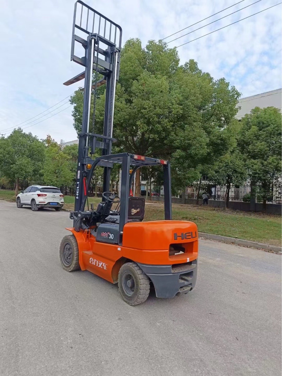 Exportación en el país y en el extranjero para comprar carretillas elevadoras de mano 3 toneladas 4 toneladas 5 toneladas 6 toneladas 10 toneladas carretillas elevadoras portal