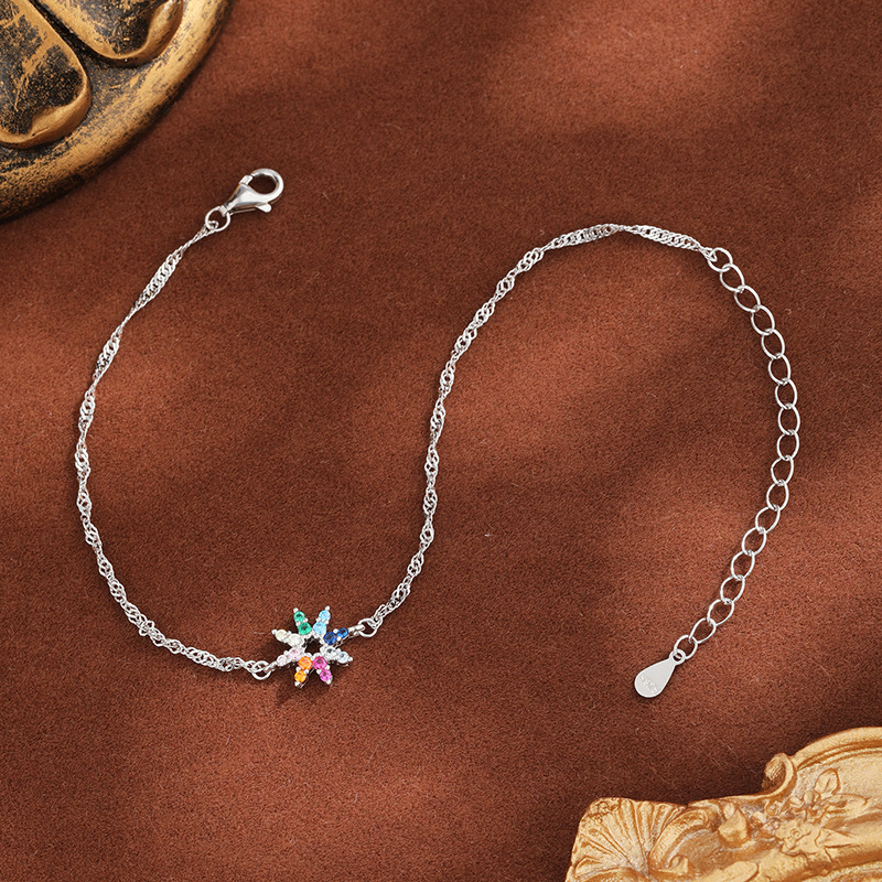Pulsera de circón de color de plata de ley 925 para mujer, diseño de nicho de lujo ligero de verano, estrella, sentido avanzado, accesorios de mano de ins para novia