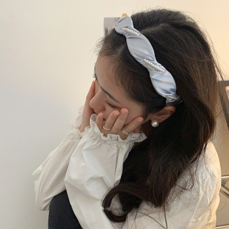 Nueva perla bobinado diadema hecha a mano de las mujeres lavado cara simple horquilla Corea del Sur avanzada simple diadema accesorios para el cabello