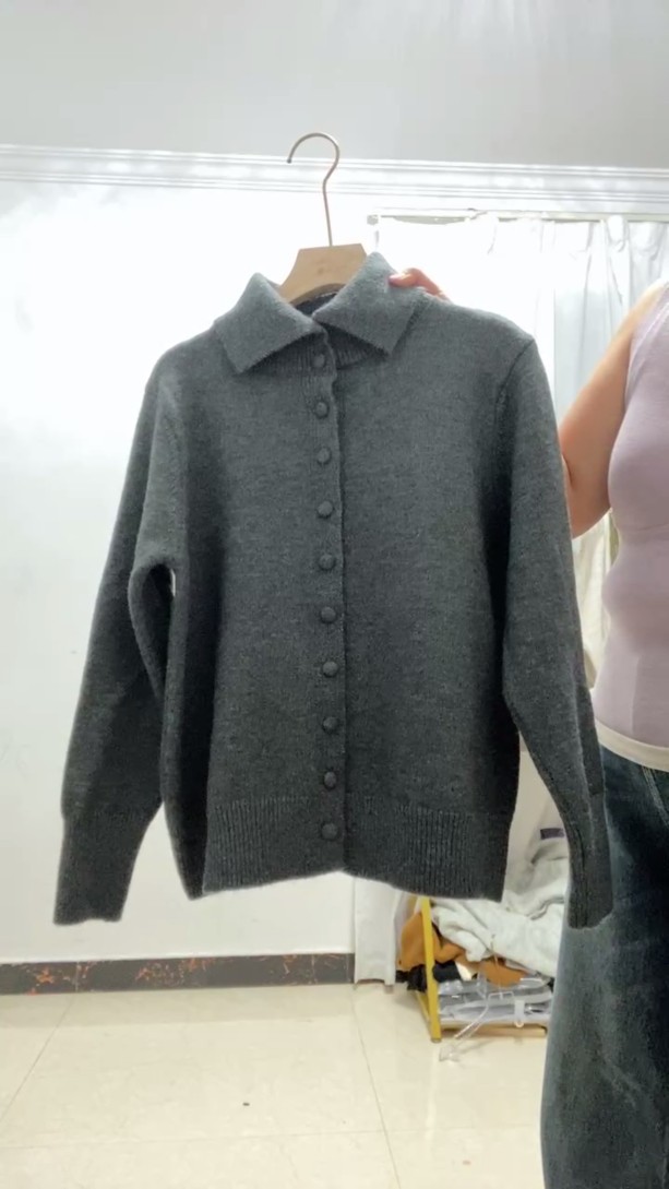 包括针织开衫外套