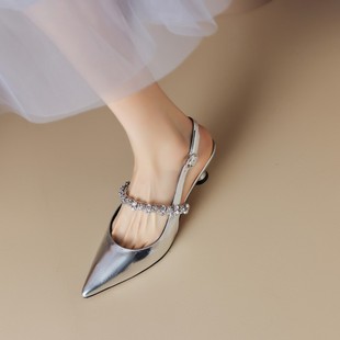 Giant slim ~ French rhinestone silver pointed back empty Mary Jane small leather shoes small heel Baotou sandals for women in summer