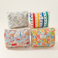 Cotton cosmetic bag with high-quality stitching and filling, large capacity, suitable for women's touch-up and makeup accessories, hand-held storage bag, factory-made