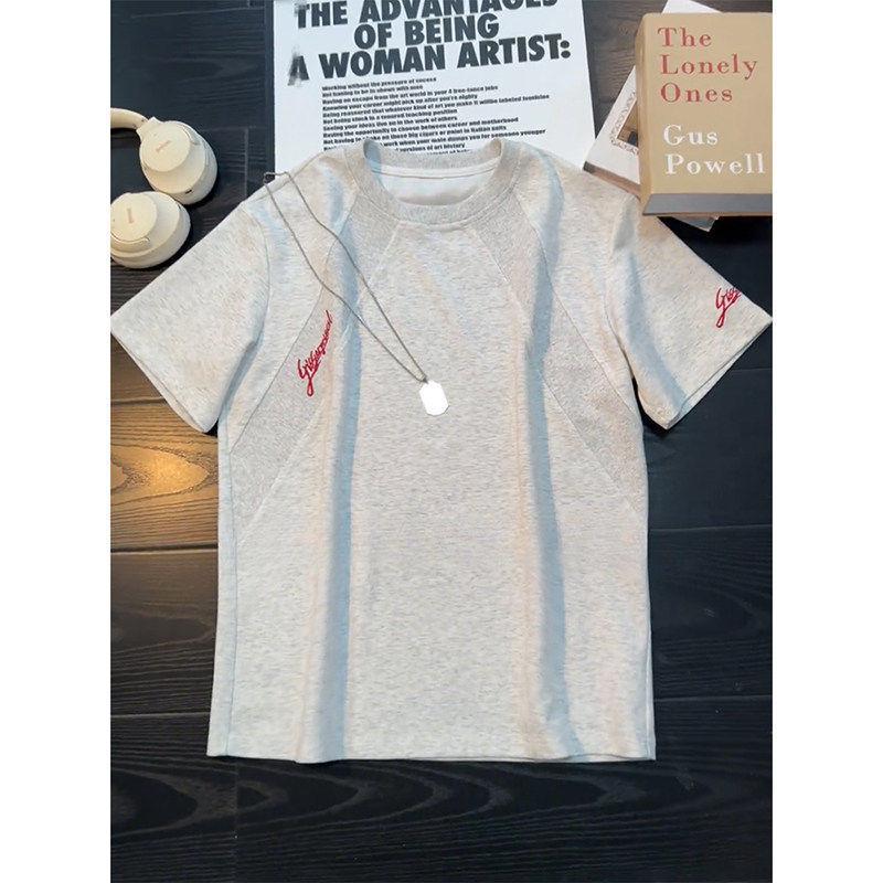 Black loose-fitting short-sleeve T-shirt for men, with unique twill cut and red label embroidery, summer casual style, versatile and slimming top