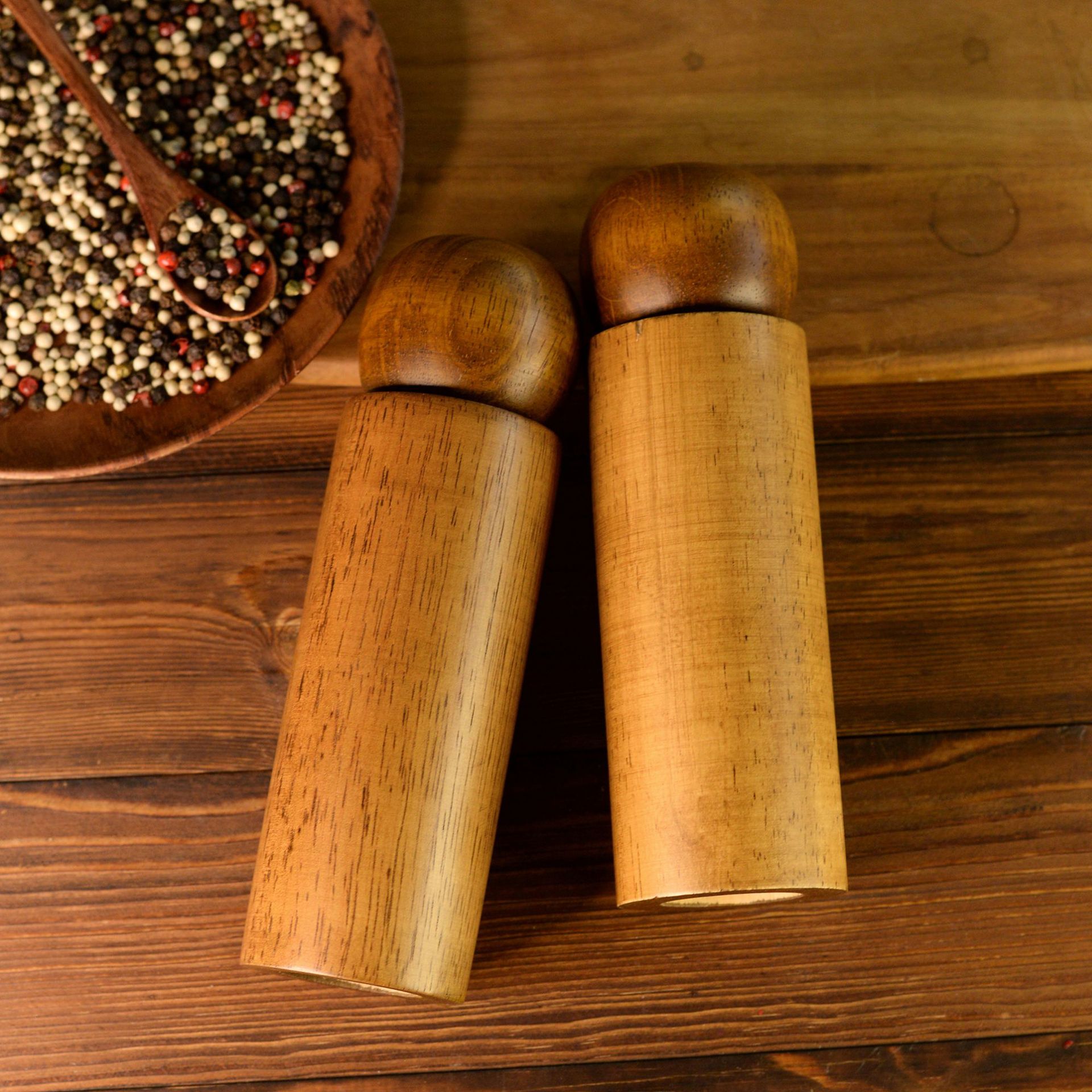 Molino de pimienta de madera para el hogar molino de pimienta manual ajuste inferior molino de pimienta herramientas de cocina