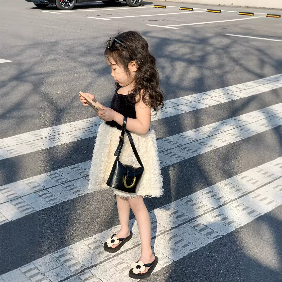 清仓不退不换【理性下单】女童时尚露背蝴蝶结A字连衣裙甜美