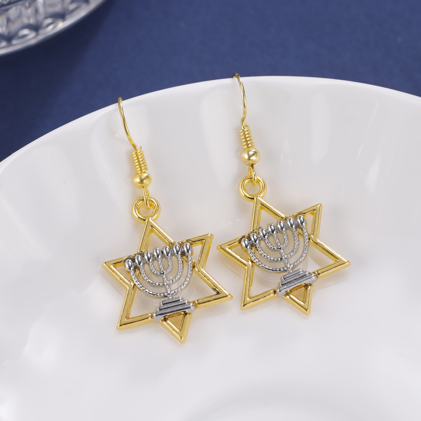8g Weight Alloy Ear Needle Material 1 Pair Simple Style Commute Hexagram Alloy Drop Earrings