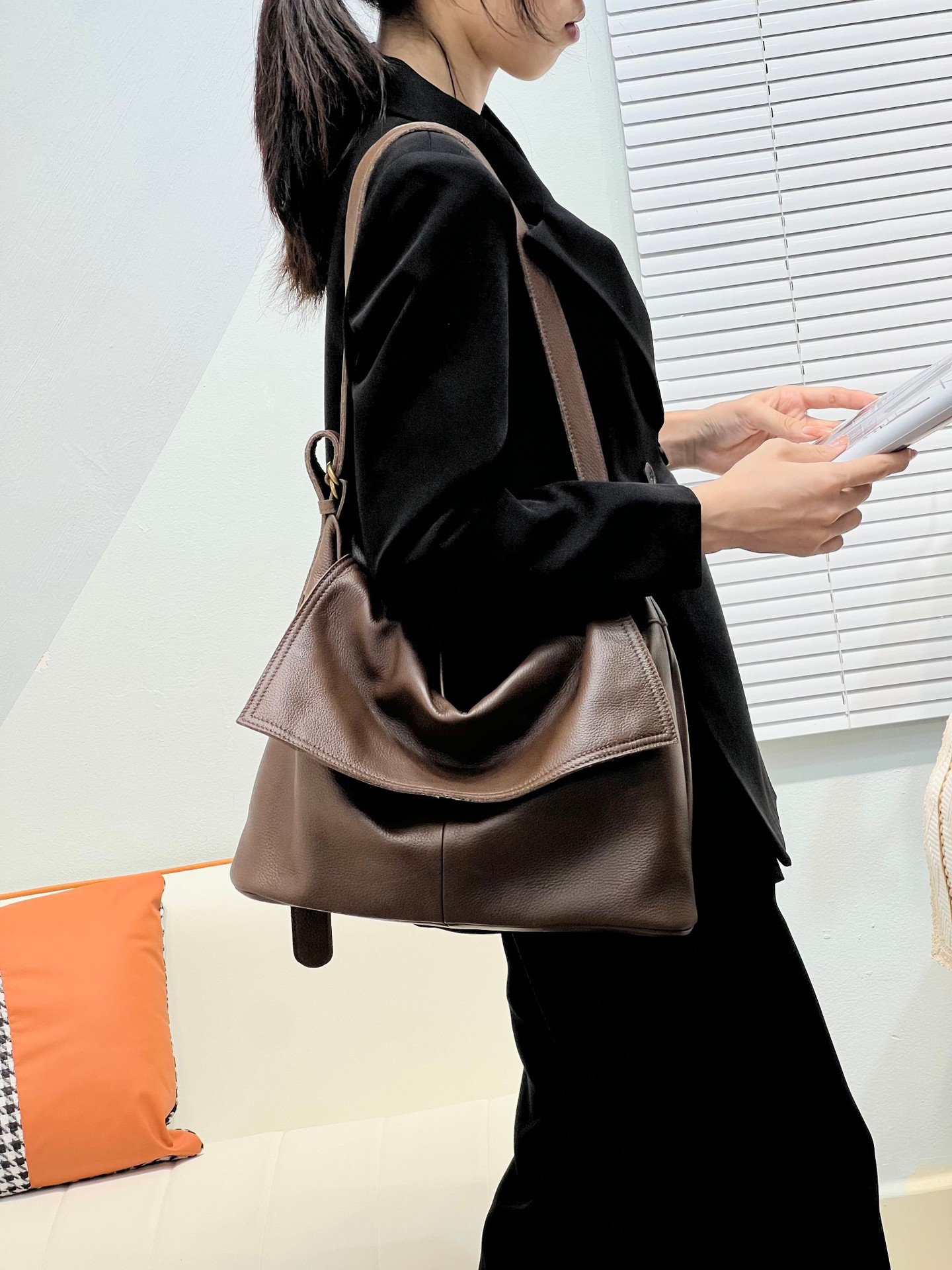 First Layer Cowhide Soft Shoulder Bag 2024 New Style Casual Style Genuine Leather Bag Korean-style All-match Crossbody Texture Large Bag