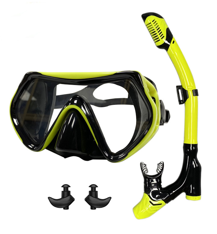 Snorkeling Mask and Breathing Tube Set - Image 4