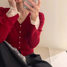 新年红色蕾丝拼接羊毛针织开衫女秋冬小香风内搭打底衫设计感上衣