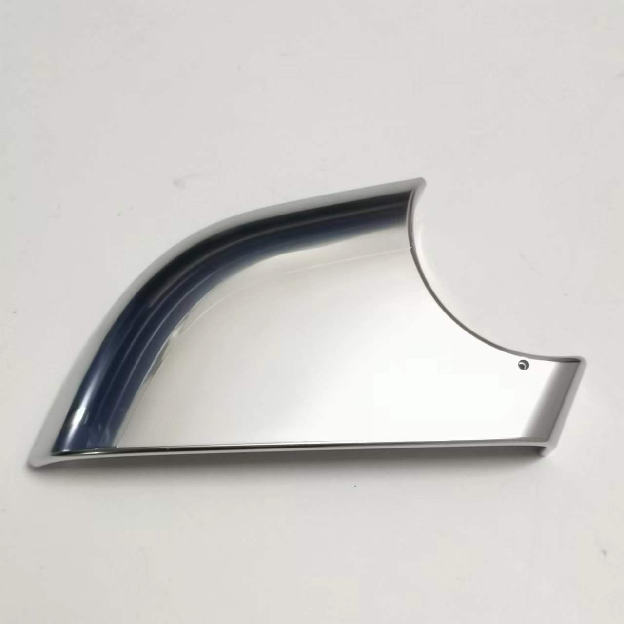Aplicable a Tesla model3 espejo retrovisor inferior cubierta inferior galvanoplastia 2287,3006