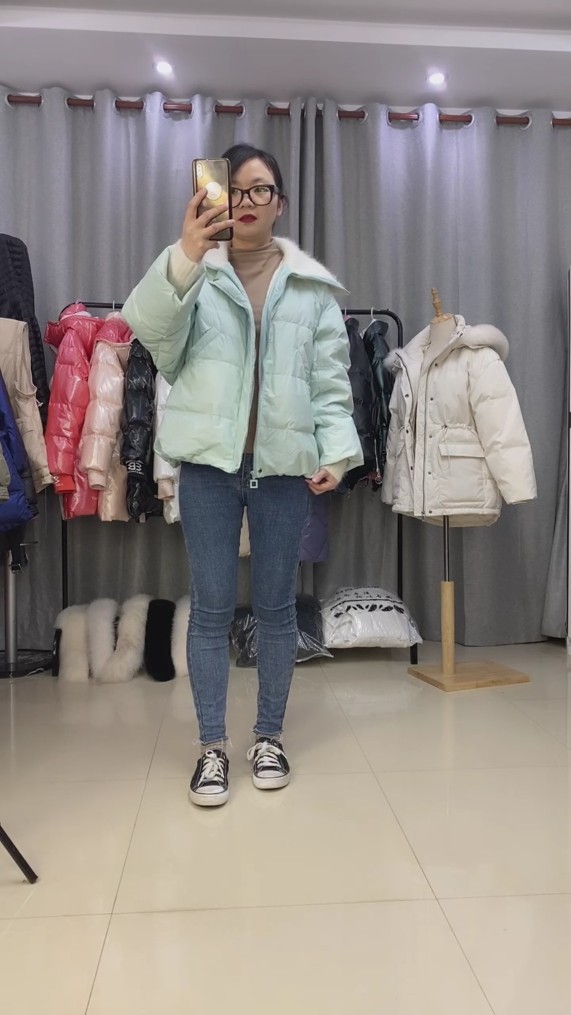 羽绒服短款浅绿色|ru