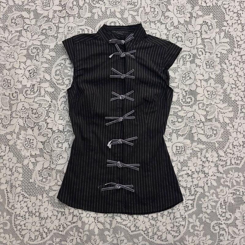 Gothic Style Vertical Striped Buttoned Slim-Fit Dress Vest, Sexy Women's Retro Half-High Collar Elegant Top Gothic Style Vertical Striped Buttoned Slim-Fit Dress Vest, Sexy Women's Retro Half-High Collar Elegant Top