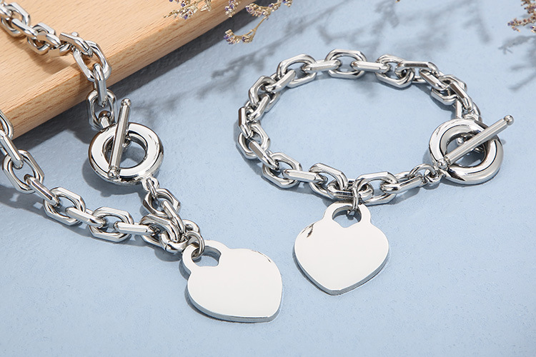 fashion heart pendant OT buckle stainless steel necklace bracelet set