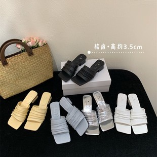 �ָ��ް�һ����Ů���⴩2026�¿ʽ���ϸ߼������m�и��yɫ��Ь