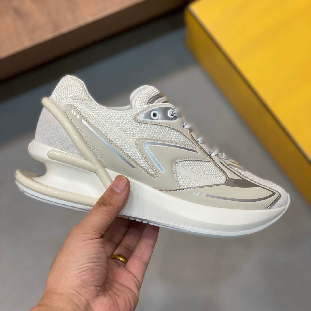 Европейская мужская обувь Осенняя новая мода на толстой подошве