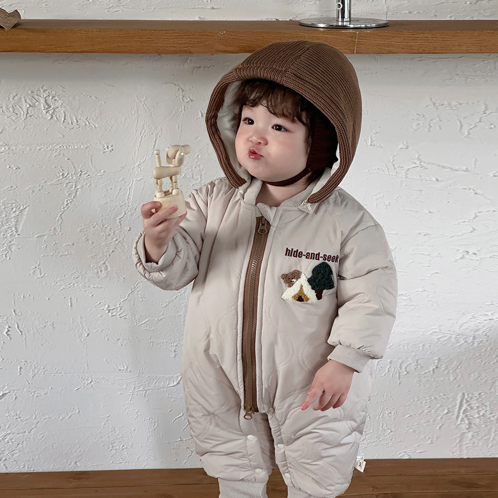 Ropa de bebé Ropa de invierno más mono acolchado de terciopelo Hombre bebé con capucha gruesa chaqueta de algodón caliente