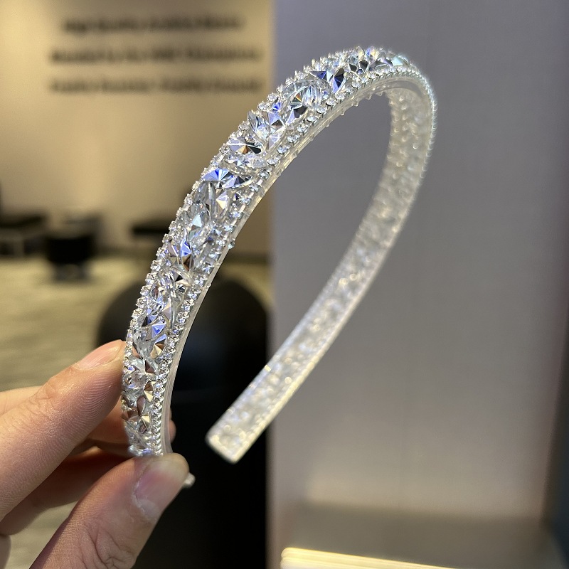 120g Weight Hair Band Hair Accessories Type 1 Piece Quantity Holiday, Daily Occasion Crystal Material Geometric Pattern All Seasons Season Women's Gender Vintage Style, Simple Style Style Vintage Style Simple Style Women's Geometric Crystal Hair Band 14