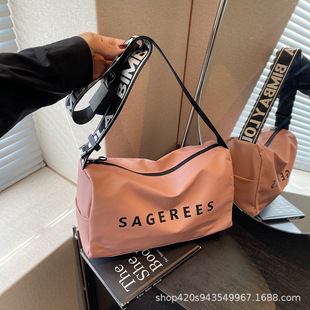 �羳Ůʿ�μ�����e�ٴ�С��б����ճ����佡���ռ{���ſ��nϵ��