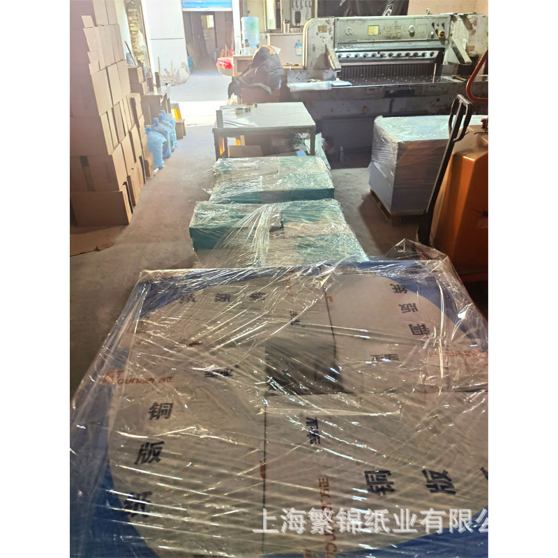 157g-320x450