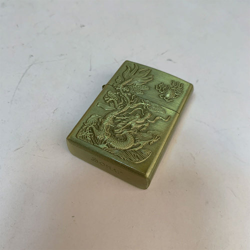 Bronze kerosene lighter dragon ball embossed metal engraving craft retro style lighter wholesale