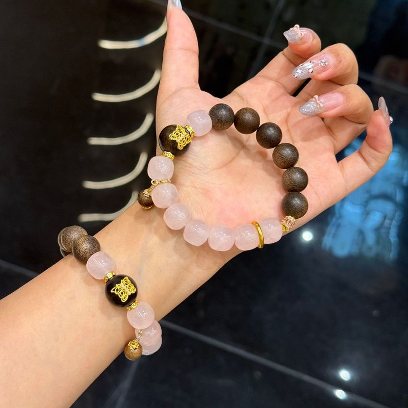 天然粉水晶手链粉水晶老形珠檀木手串时尚复古简约百搭女款手饰|undefined