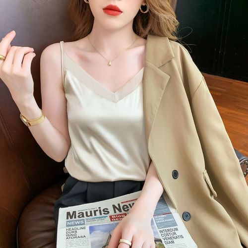 Ladies' silk satin strapless summer outerwear sexy sleeveless top, simple professional suit, inner base shirt, trendy